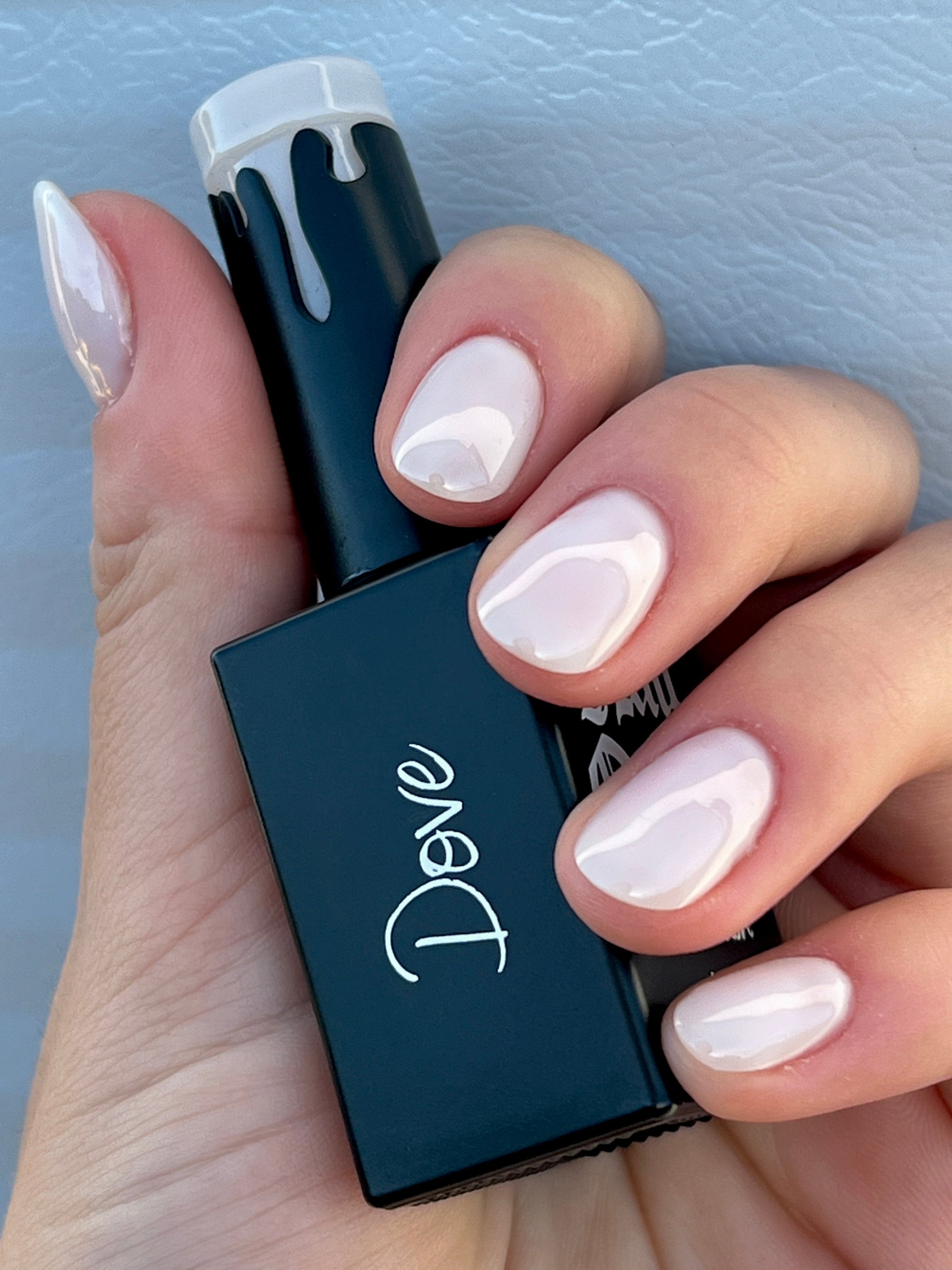 Dove - Gel Polish